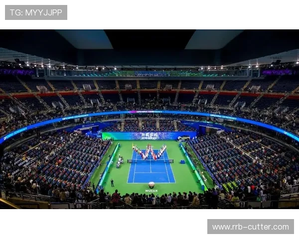 四大网球公开赛场地大小排名解析及各大赛场地特色对比