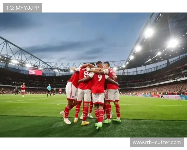 全球足球转会窗口关闭前最后冲刺 多家豪门加速引援布局 全球足球转会窗口关闭前最后冲刺 多家豪门加速引援布局