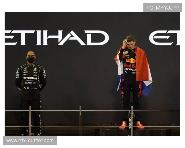 F1赛季激烈角逐迈阿密大奖赛维斯塔潘再夺冠军状态火热 F1赛季激烈角逐迈阿密大奖赛维斯塔潘再夺冠军状态火热