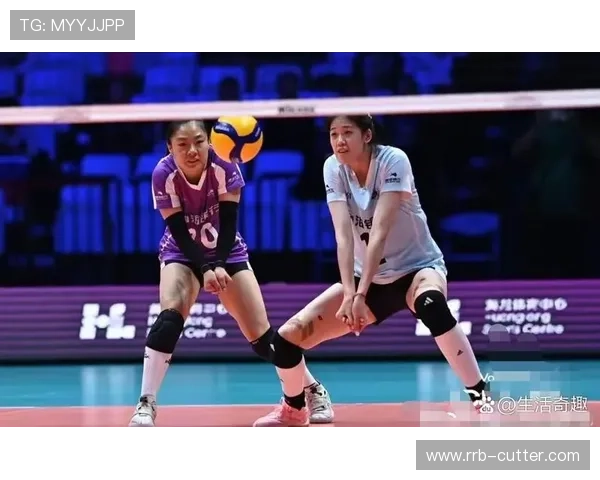 中国女排逆袭战胜巴西夺世界杯冠军 连续六次登顶历史新高 中国女排逆袭战胜巴西夺世界杯冠军 连续六次登顶历史新高