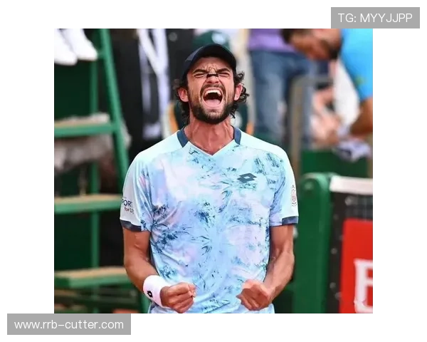 最新网球赛况:世界排名变化、顶尖球员争夺战激烈升级 最新网球赛况:世界排名变化、顶尖球员争夺战激烈升级