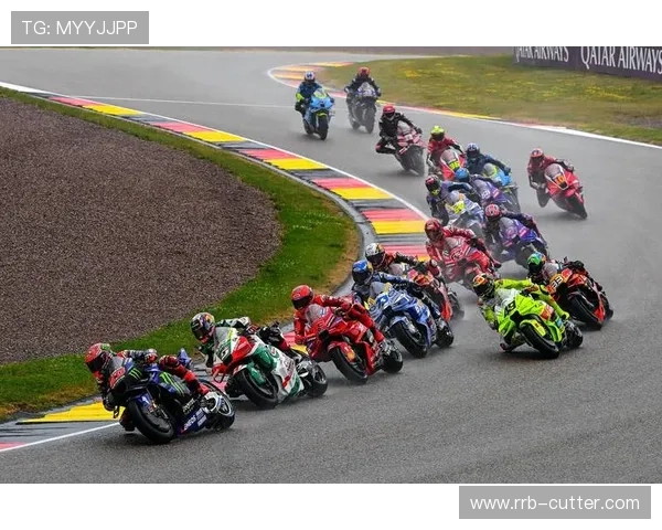 MotoGP新赛季焦点战况解析车手格局与冠军悬念升温持续 MotoGP新赛季焦点战况解析车手格局与冠军悬念升温持续