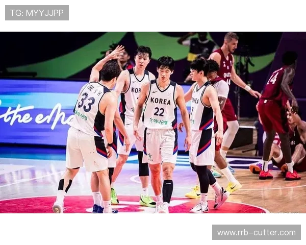 中国男篮战胜韩国晋级亚洲杯四强 揭幕战强势表现赢得观众热烈掌声 中国男篮战胜韩国晋级亚洲杯四强 揭幕战强势表现赢得观众热烈掌声