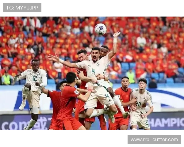 国足世预赛迎关键战欧洲联赛豪门转会风云再起球迷期待新赛季突破