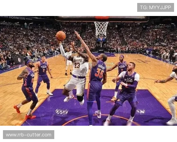 季后赛关键战悬念拉满詹姆斯带湖人力拼西部强敌冲击晋级希望之夜