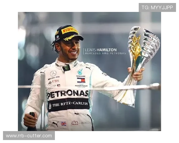 新赛季风云再起F1围场焦点车队与车手动态全解析最新战报与规则变化 新赛季风云再起F1围场焦点车队与车手动态全解析最新战报与规则变化